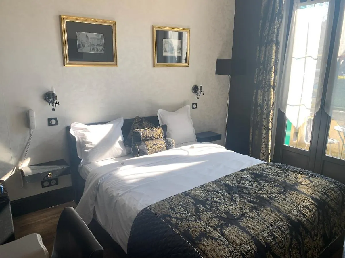Hotel Beausoleil Μοντελιμάρ