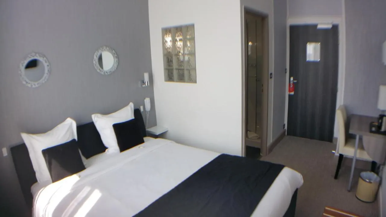 Hotel Beausoleil Μοντελιμάρ