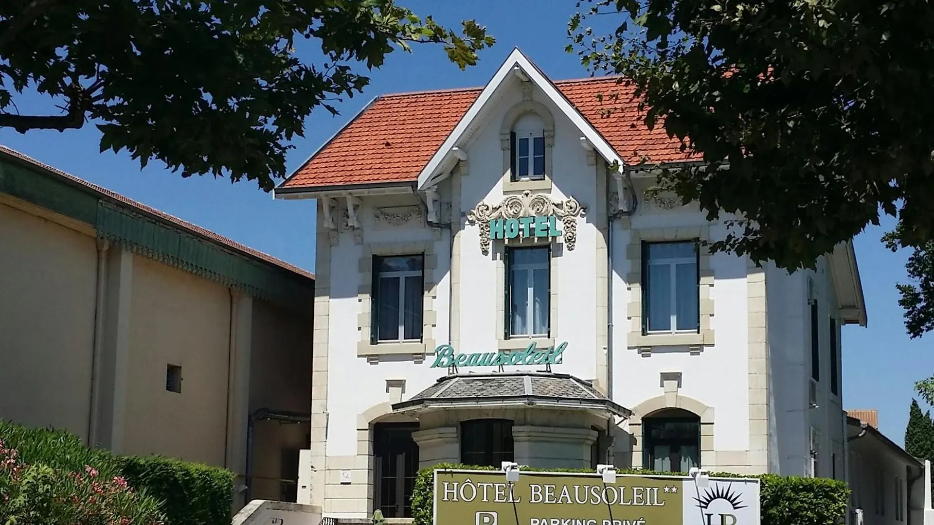 Hotel Beausoleil Montélimar