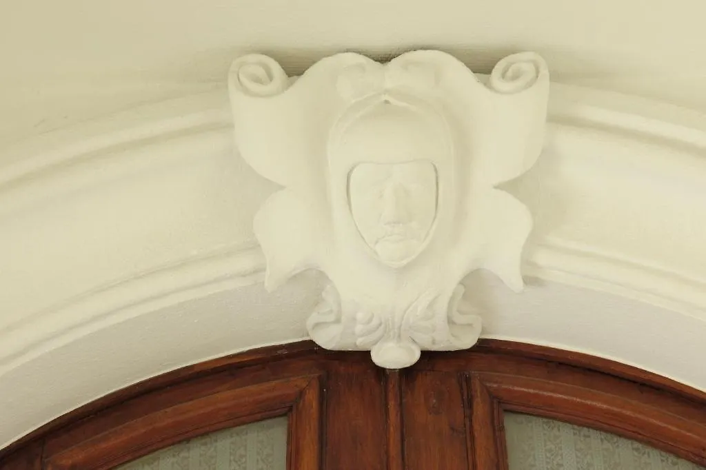 Hotel Beausoleil Montélimar